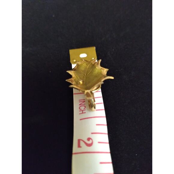 Vintage Giovanni Holly Berry Leaf Brooch Pin And Clip On Earrings SET Goldtone - Picture 8 of 9